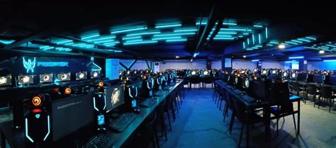 The Biggest Internet Cafe In The World • Senet Enestech