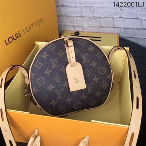 Louis Vuitton Lv Boite Chapeau Souple Woman Bag Round Box Case Monogram