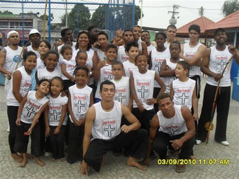 Ginásio de Auto defesa Adonai Redenção Grupo de capoeira tradicional