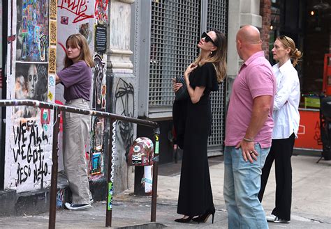 Angelina Jolies Daughter Vivienne Gets Casual In Converse Sneakers