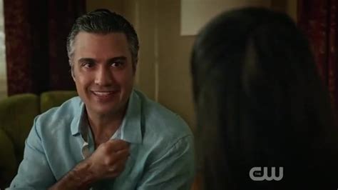 YARN Methinks A Plan Is Afoot Jane The Virgin 2014 S02E09