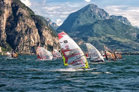 Windsurf Sul Lago Di Garda Tutte Le Regate