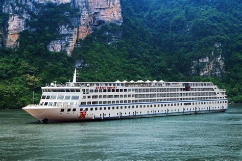 Yangtze River Cruise From Chongqing To Yichang Downstream In 4 Days 3