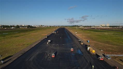 AEROPORTO Recuperação da pista avança e primeiro voo internacional tem