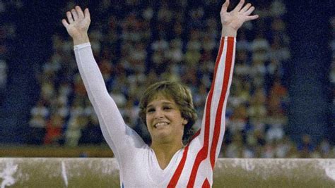 Olympic champion Mary Lou Retton in intensive care with pneumonia