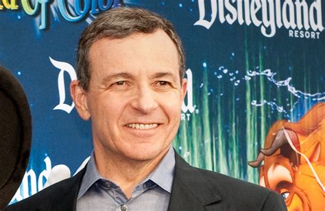 Disney Ceo Bob Iger Resigns From His Apple Board Seat Ars Technica