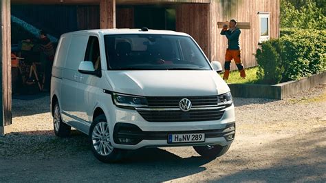 2021 Volkswagen Transporter 61 Price And Specs Transporter Caravelle