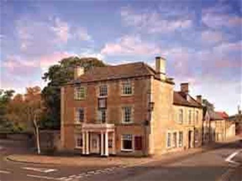 Methuen Arms in Corsham, UK - Lets Book Hotel