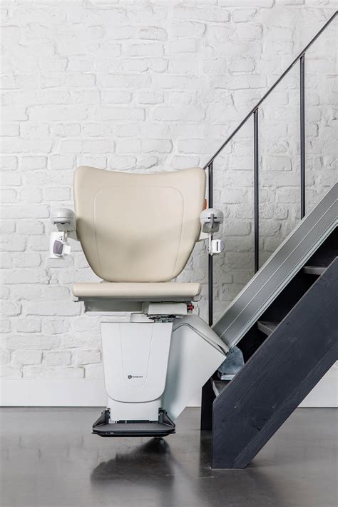 Handicare 1100 Stairlifts For Straight Stairs Dolphin Mobility