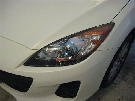 Mazda Mazda3 Headlight Bulbs Replacement Guide 001