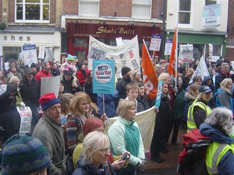 These council cuts are “doomsday scenario” - Socialist Party