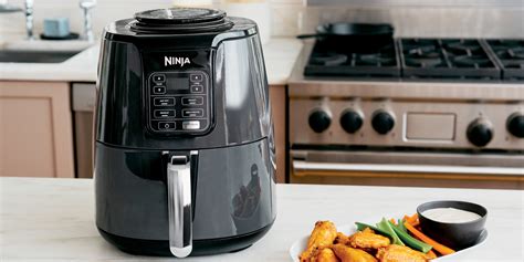 Ninja's 4-quart dehydrator-equipped air fryer just dropped to $69 ...