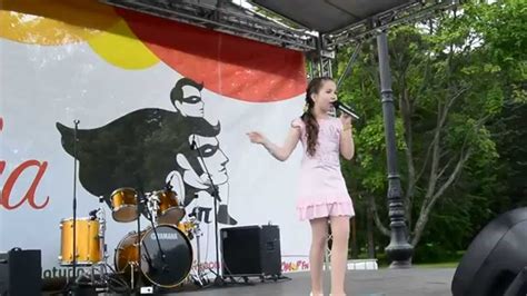 Даша Ситникова 10 лет - YouTube