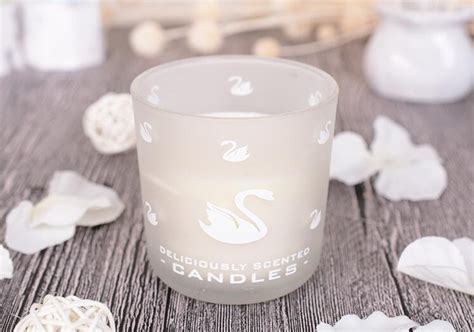 High Quanity Frosted Candle Jar With Wooden Lids For Candle Making