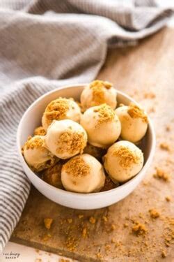 Gingerbread Cheesecake Bites The Busy Baker