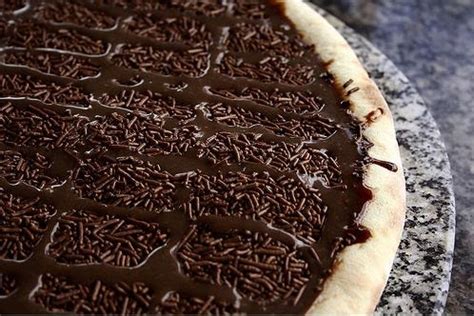 Receitas Da Tia Henei Pizza De Brigadeiro