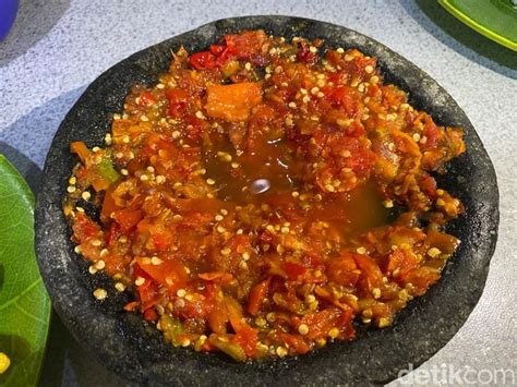jenis sambal khas sunda  pedas segarnya nagih