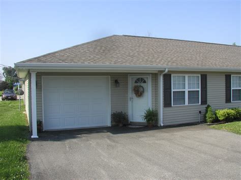 110 N 5th St Apt C-D Marion, IL 62959 | Marion Rental Apartments