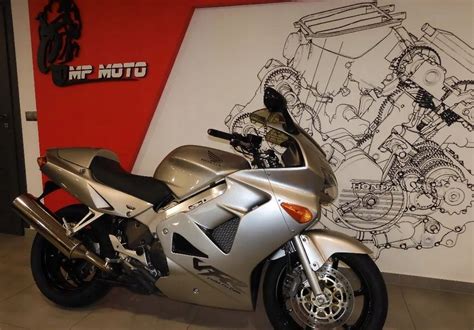 Honda Vfr Rc Pancerny Silnikperfekcyjny St