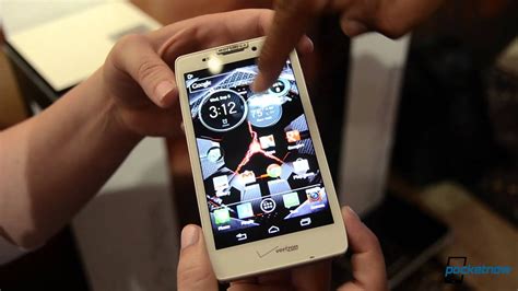 Hands On With The Motorola Droid Razr M Razr Hd And Razr Maxx Hd