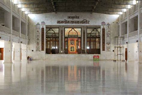 Helen Stephenson's India Trip - June-July, 2006 - Jai Guru Dev Temple