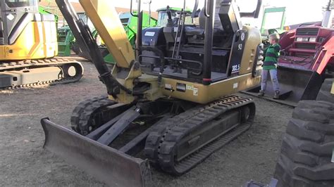 Caterpillar Cat 302 5 Mini Excavator Backhoe Youtube