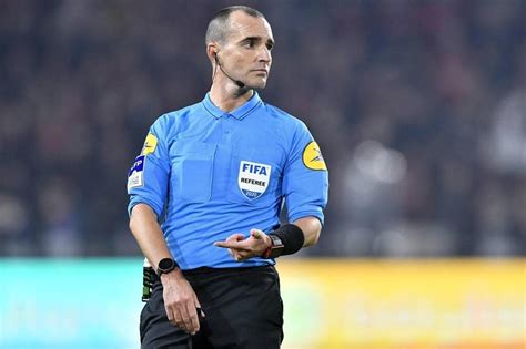 Coupe De France Qui Est Beno T Millot Arbitre De La Finale Entre Le