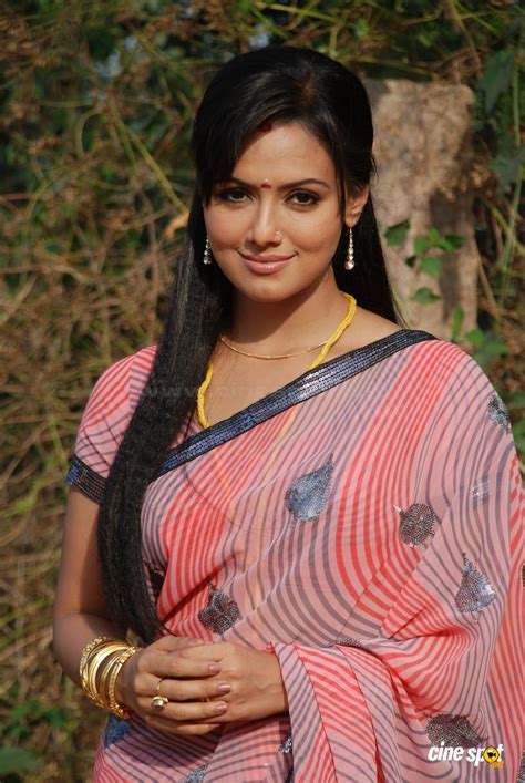 Bollywood Actresses Sana Khan Actress