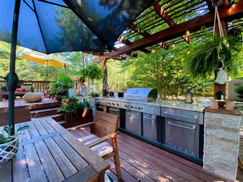 Amazing Outdoor Kitchen You Want To See