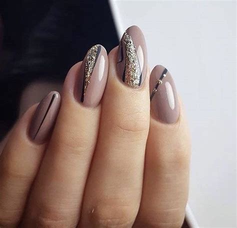 Pin By Eleanor Hayes On Beauty Nails Feather Nails Pretty