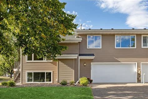 Lakeville, MN Real Estate - Lakeville Homes for Sale | realtor.com®