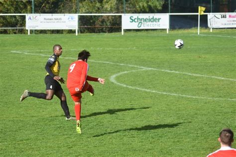 Album RUELLE B RUFFEC B Photo N61 Club Football STADE