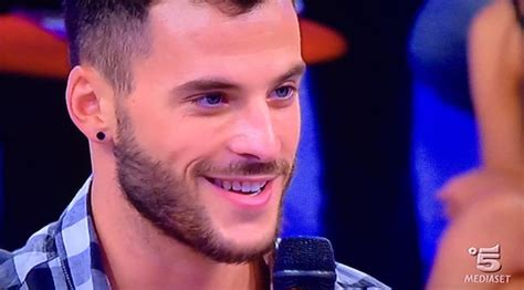 Trono Gay Il Fantastico Discorso Senza Senso Di Mattia Manfrin VIDEO