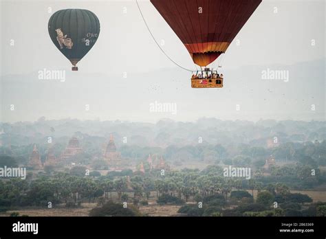 Hot Air Balloons Over Landscape With Bagan Temples Myanmar Asia Stock Photo Alamy