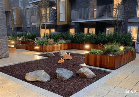 Podium Landscapes Raised Courtyards Pedestal Paving Pandp