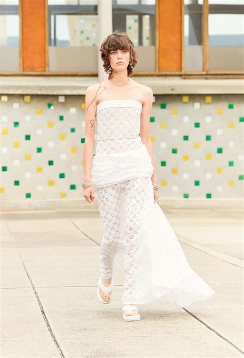 Dress Cotton Embroidery White — Fashion Chanel