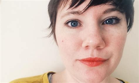 how to fix uneven eyes naturally