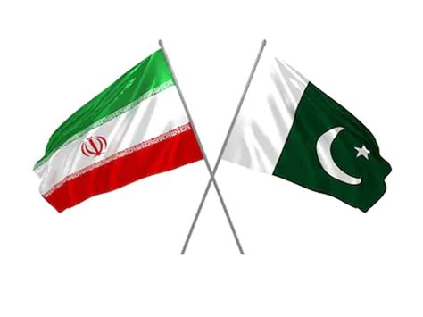 Pak-Iran trade resumes after 13 days