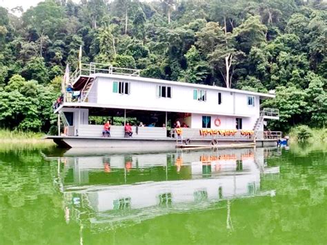 Tourism Malaysia Luncurkan Paket Minat Khusus Houseboat