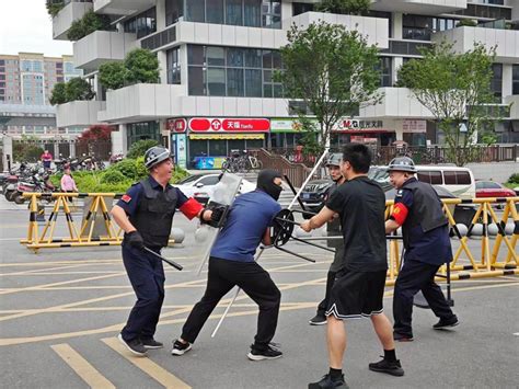 楠竹社区：反恐防暴演练 筑牢校园安全防线 乡村动态 乡村振兴 华声在线