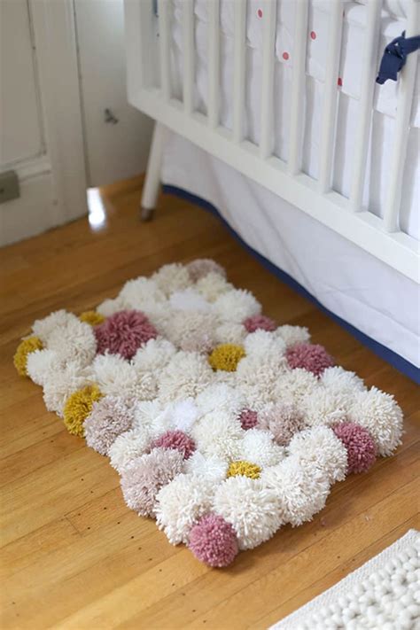 Pompom rug diy - forcehrom