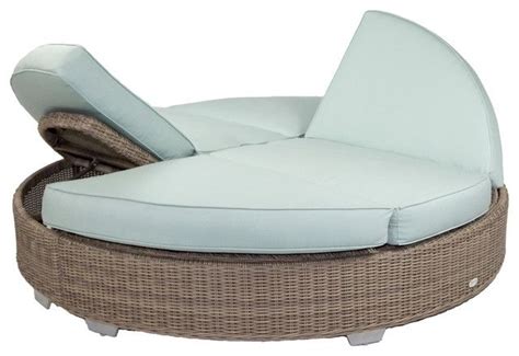 15 Photos Round Chaise Lounges