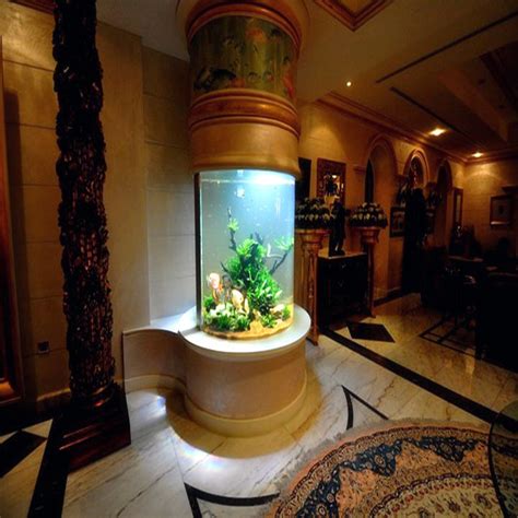 China Big Size Round Fish Tank Customized Transparent Acrylic Aquarium