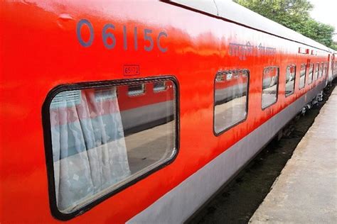 After Sealdah Rajdhani Express, Howrah Rajdhani Express set for big ...