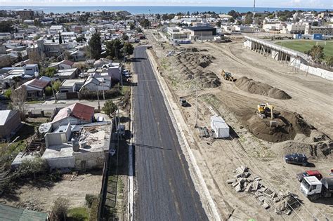 Comodoro Rivadavia Luque Recorri La Obra De Pavimento Tan Anhelada