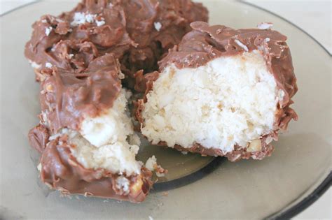 Homemade coconut chocolate bars - The Seaman Mom