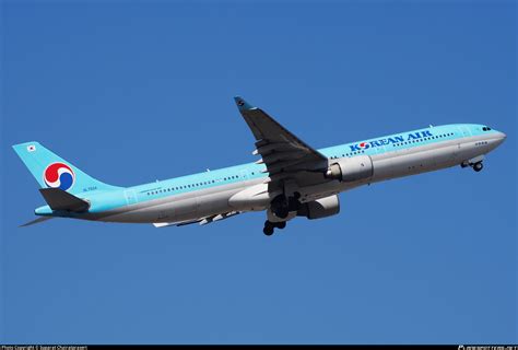 HL7524 Korean Air Airbus A330 322 Photo By Suparat Chairatprasert ID