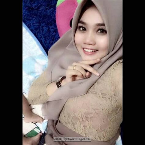 Jilboobs Gadis Melayu 620 Jilboobs Awek Bertudung Baju Ketat Tetek Terjojol