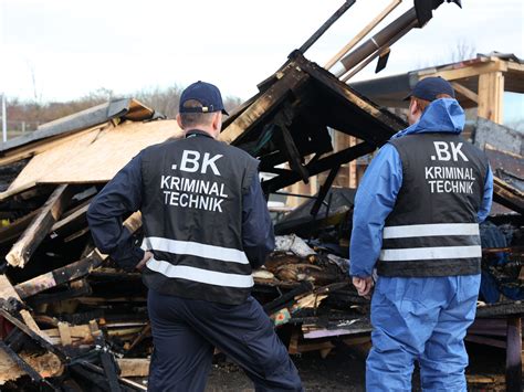 Brand In Lobau Protestcamp Polizei Geht Von Brandstiftung Aus Vienna