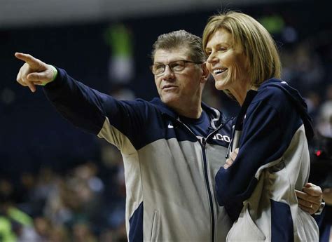 Jeff Jacobs: UConn's Chris Dailey deserves to be in Hall of Fame